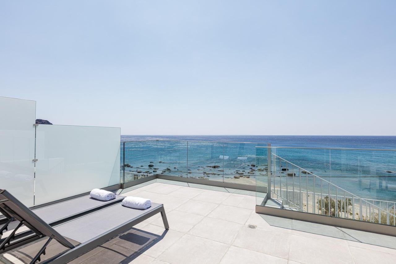 Aelia Seascape Apartments Плакиас Экстерьер фото