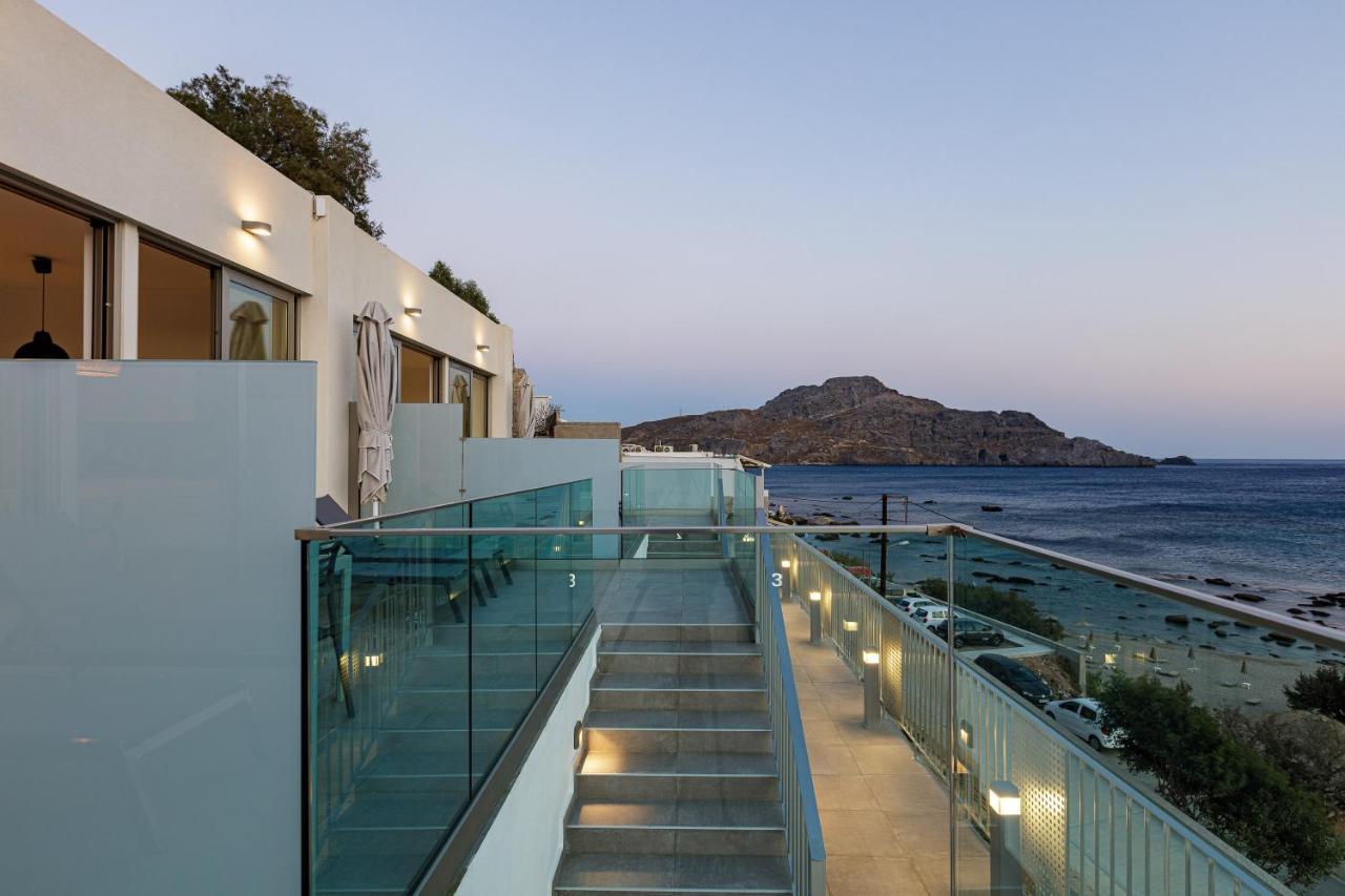 Aelia Seascape Apartments Плакиас Экстерьер фото