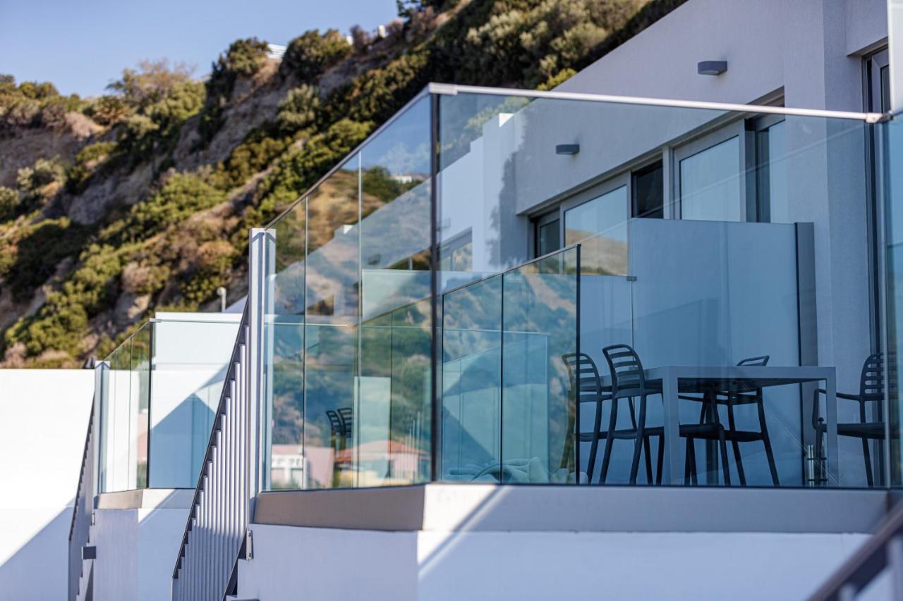 Aelia Seascape Apartments Плакиас Экстерьер фото