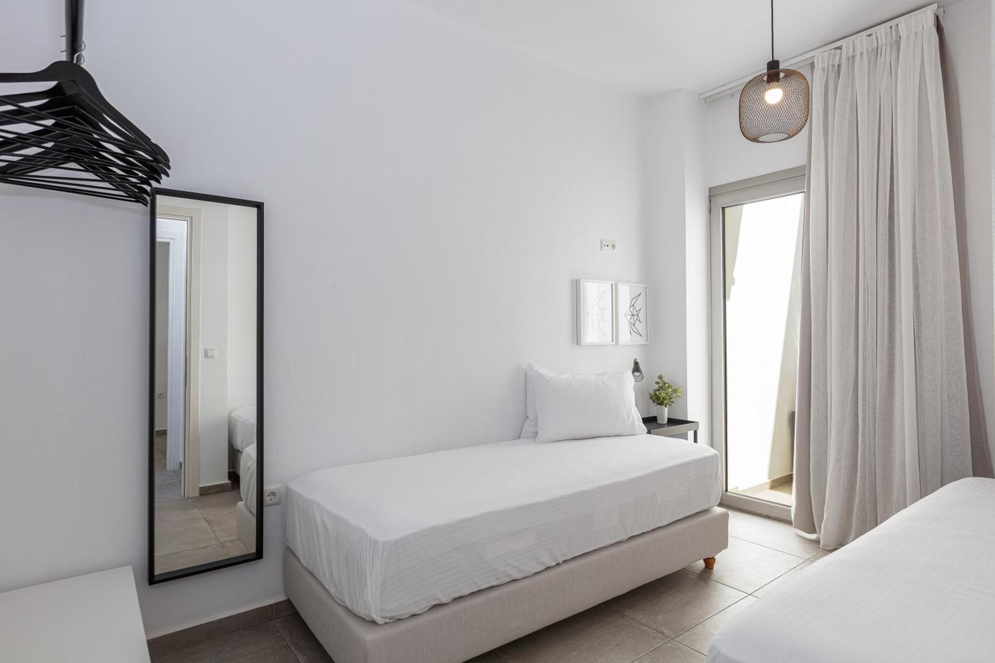 Aelia Seascape Apartments Плакиас Номер фото