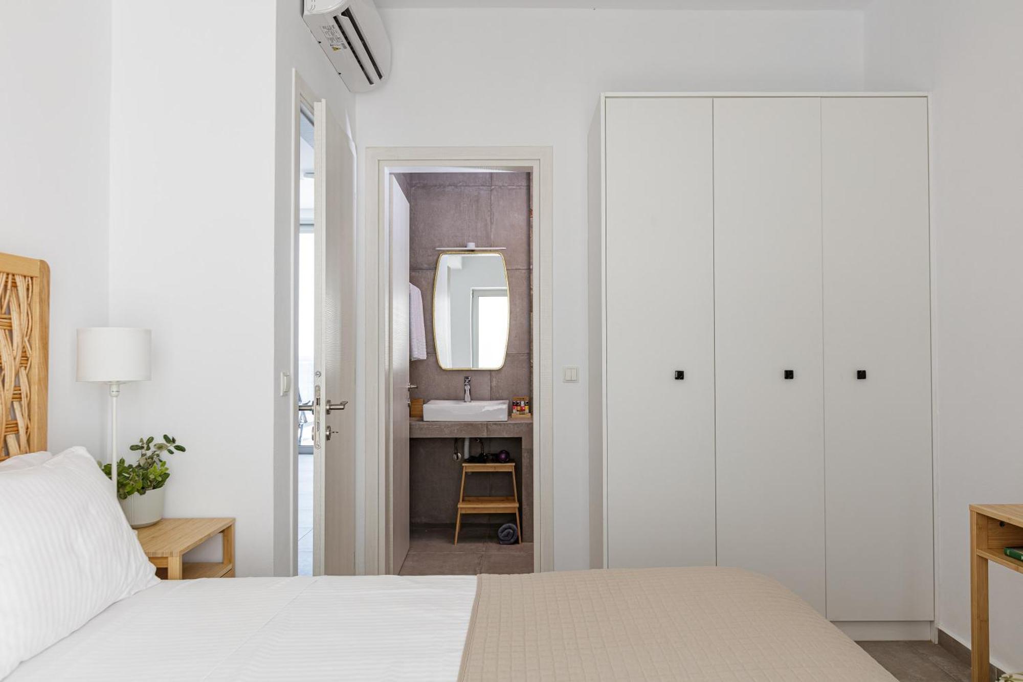 Aelia Seascape Apartments Плакиас Номер фото